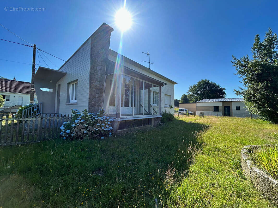 Maison à LA SELLE-LA-FORGE