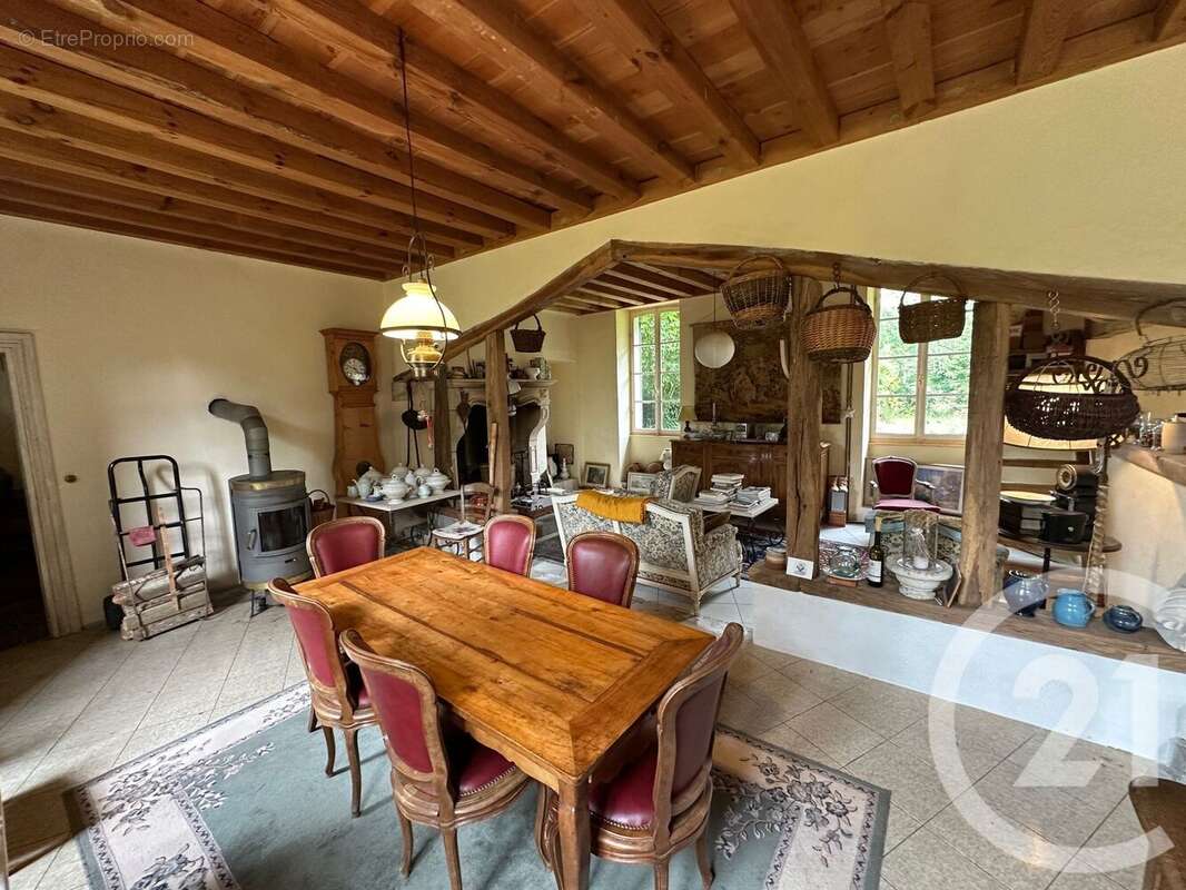 Maison à MOURON-SUR-YONNE