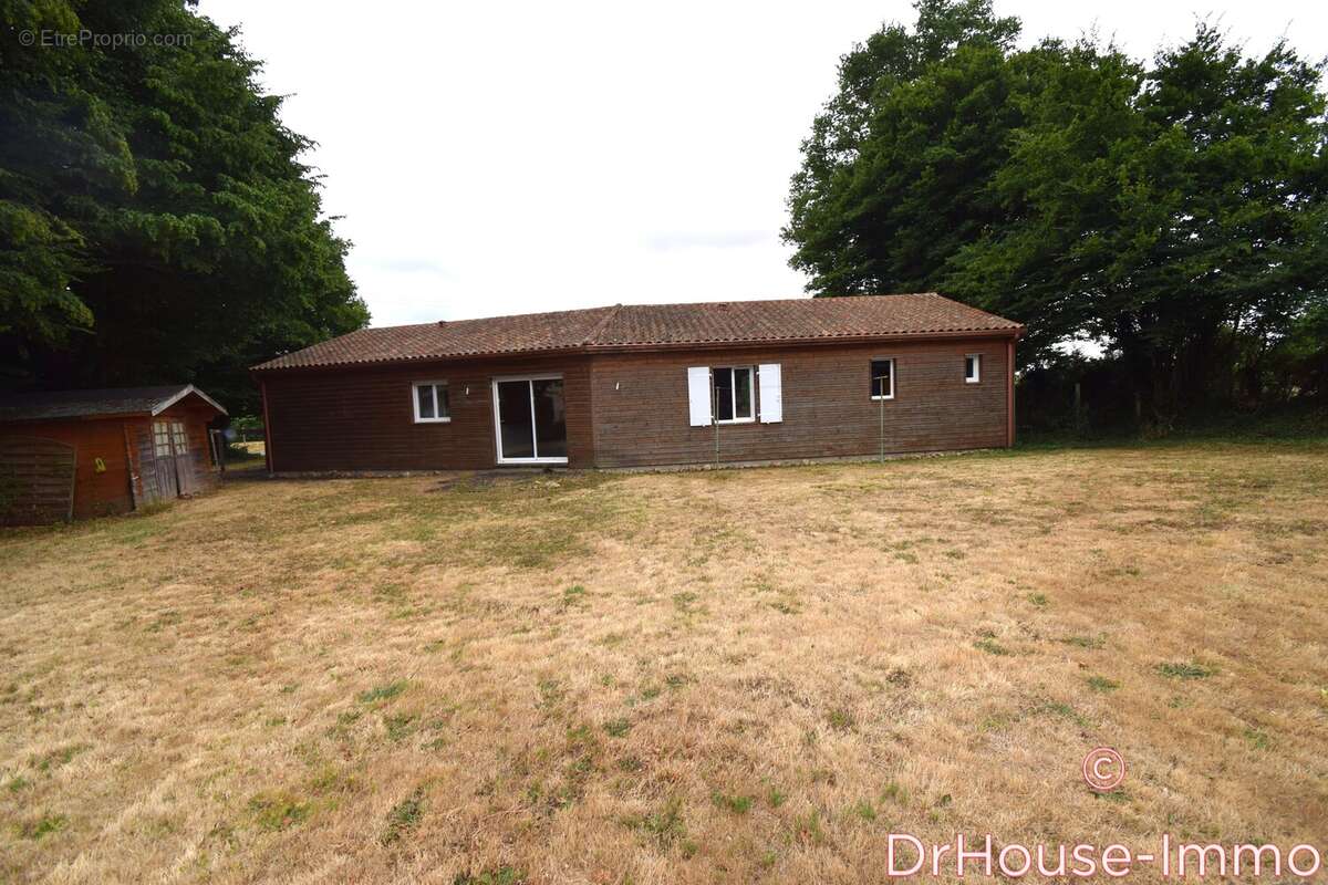 Maison à SAINT-SAUVANT