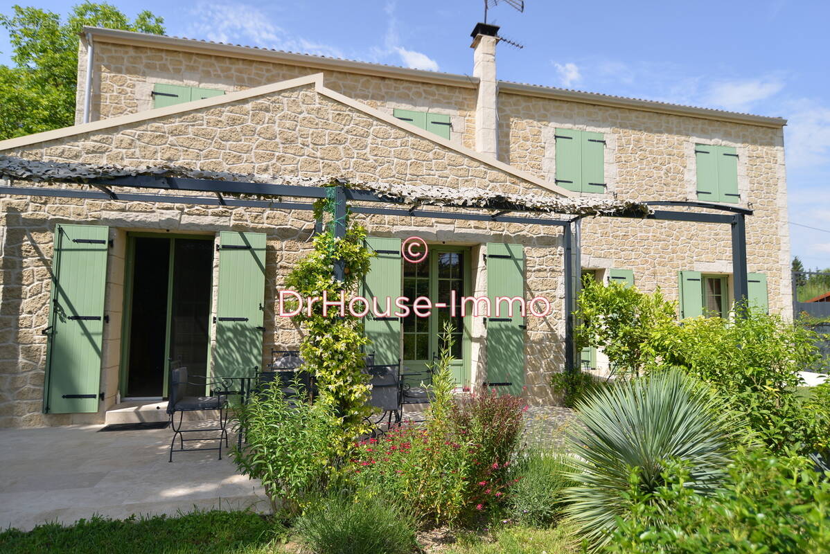 Maison à SAINT-VICTOR-LA-COSTE