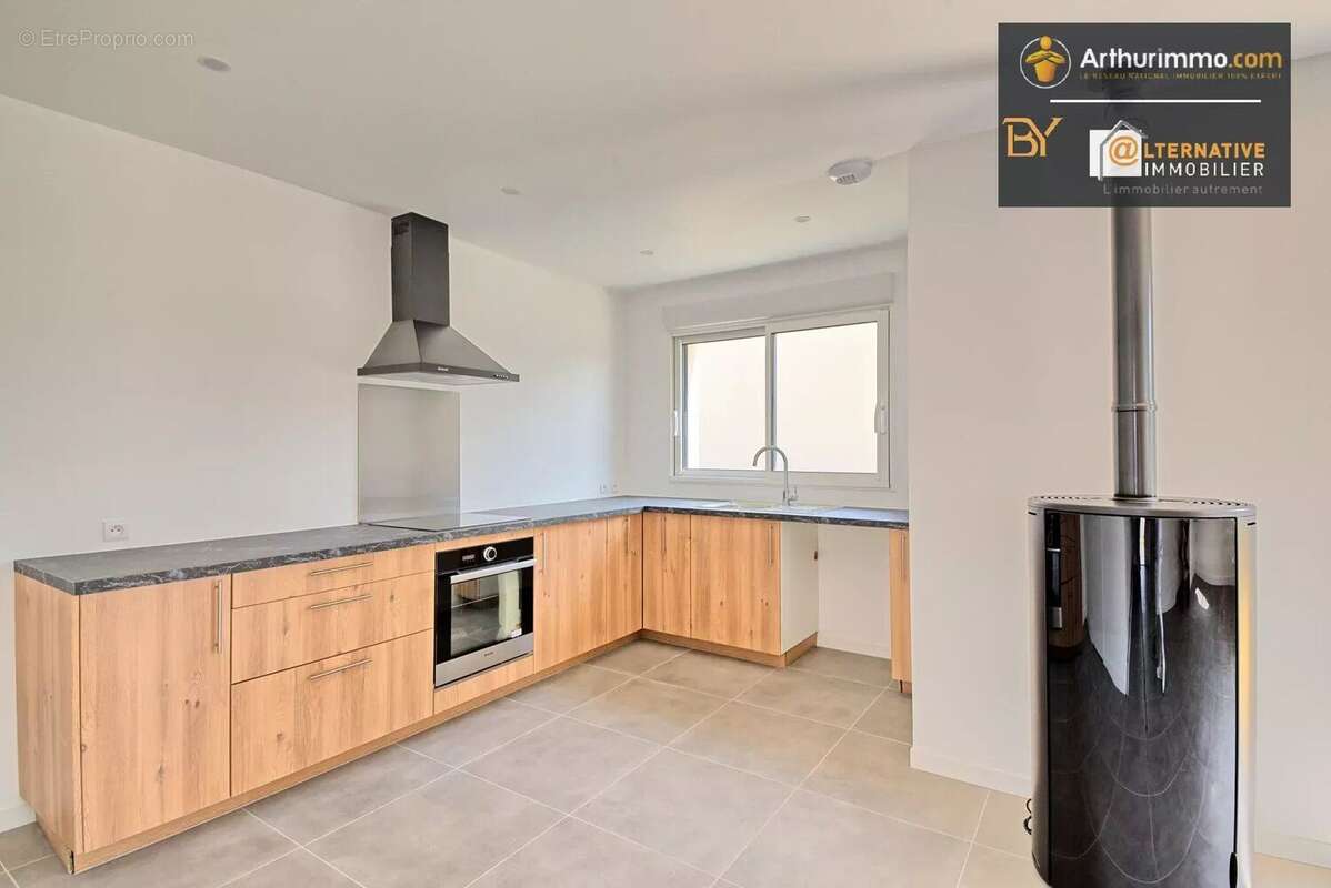 Maison à LA BOUEXIERE