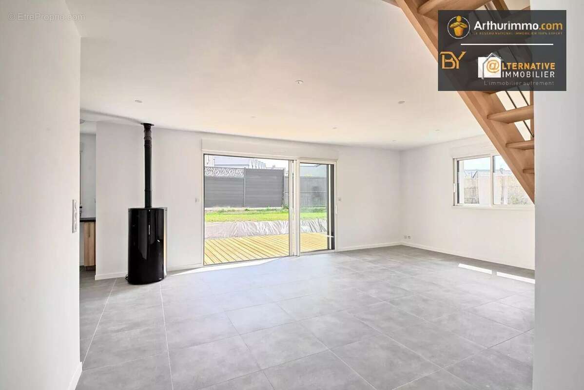 Maison à LA BOUEXIERE