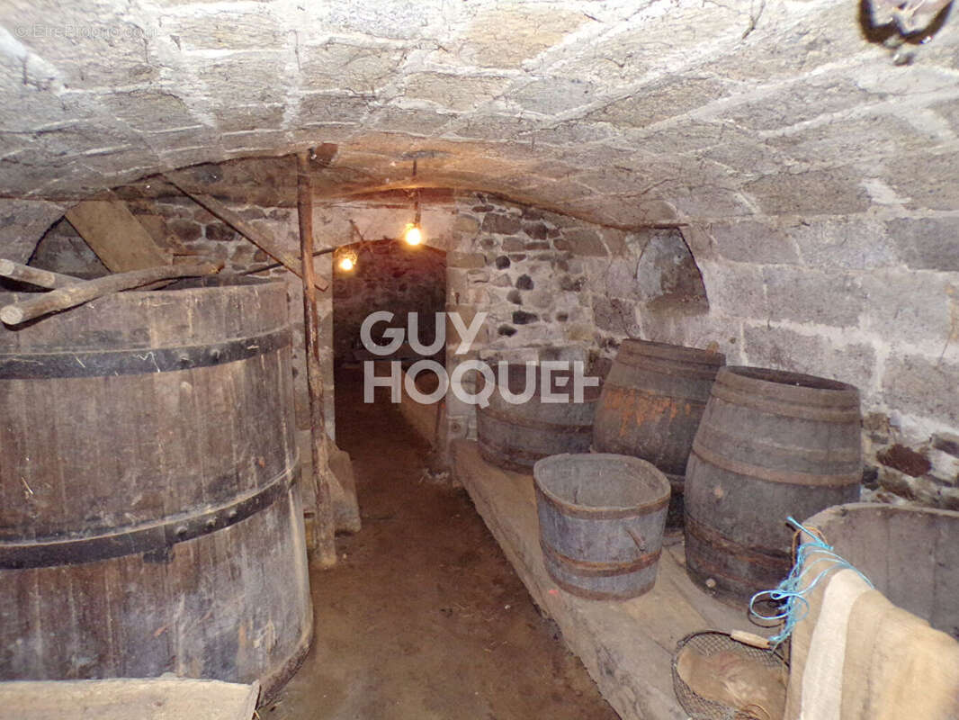 Maison à MAZEYRAT-D&#039;ALLIER