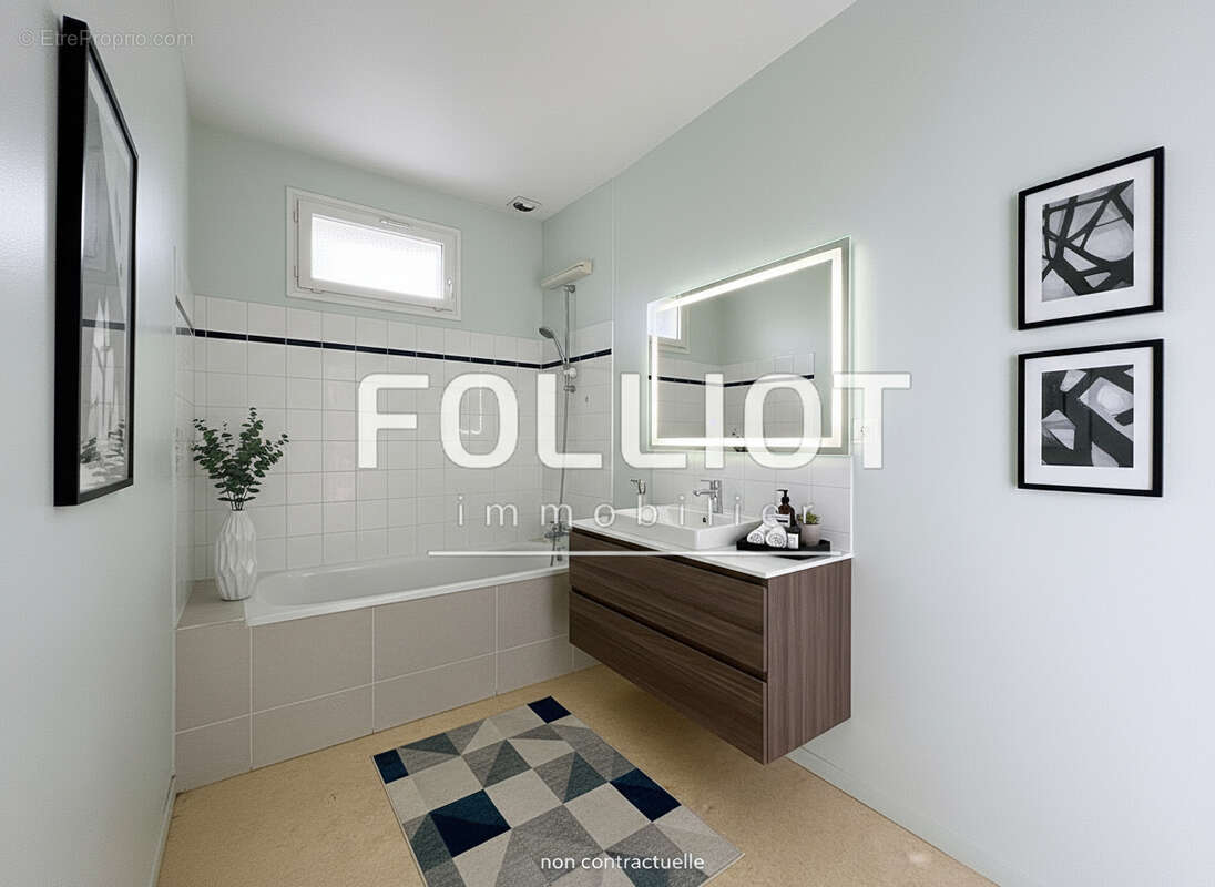 Appartement à DONVILLE-LES-BAINS