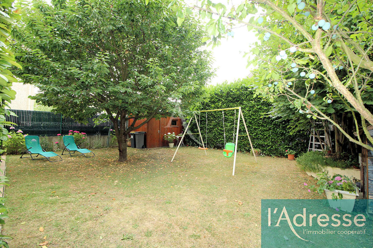 Maison à VIRY-CHATILLON