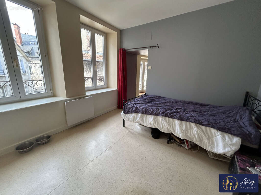 Appartement à BORT-LES-ORGUES