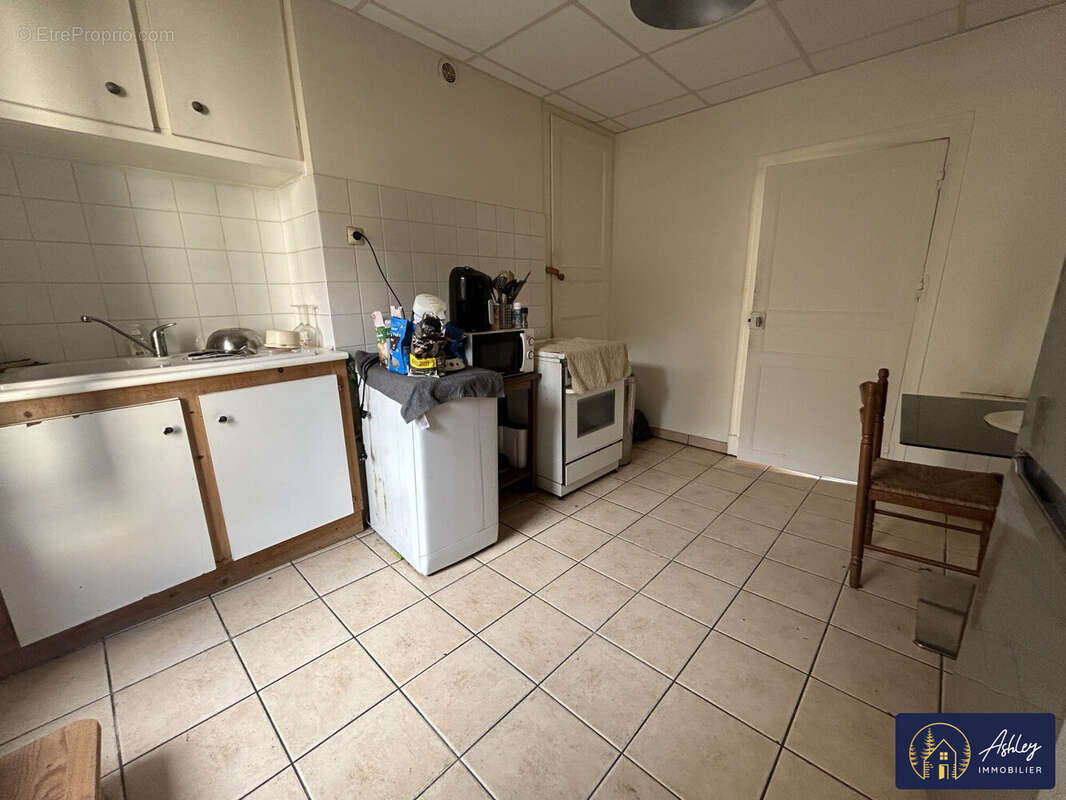 Appartement à BORT-LES-ORGUES