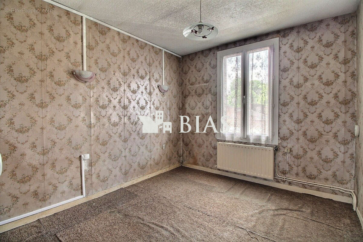 Maison à DEVILLE-LES-ROUEN