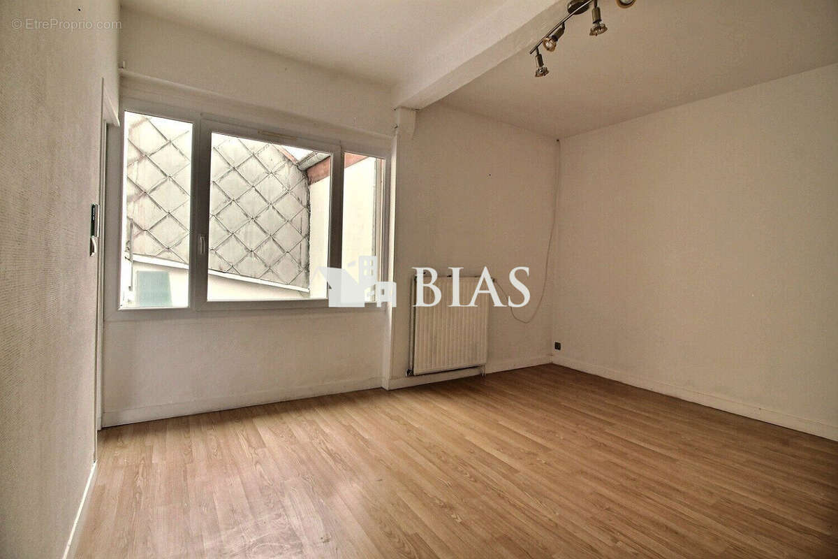 Maison à BEAUMONT-LE-ROGER