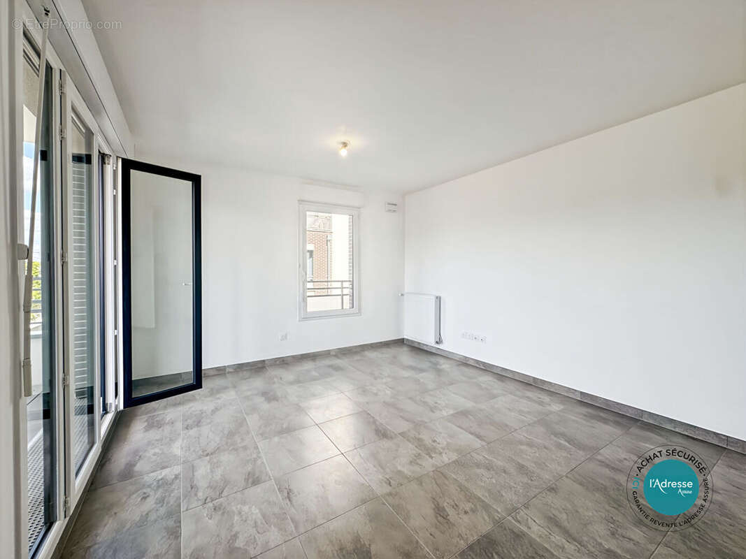 Appartement à MENNECY