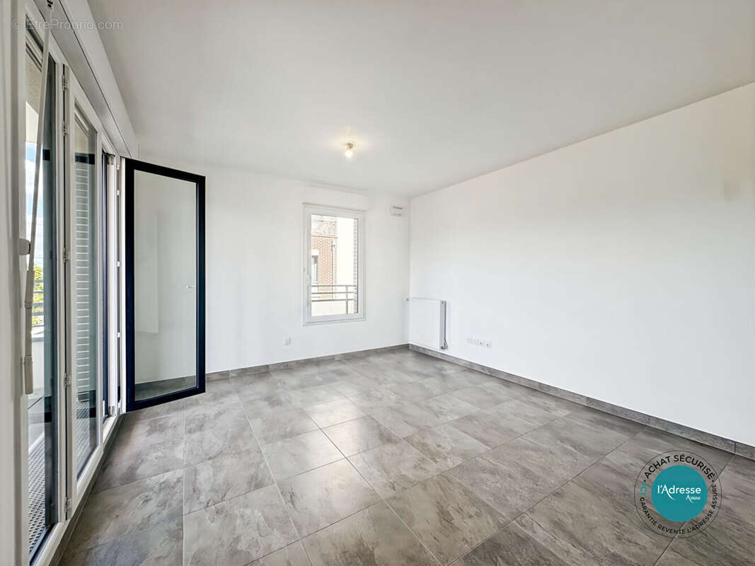 Appartement à MENNECY