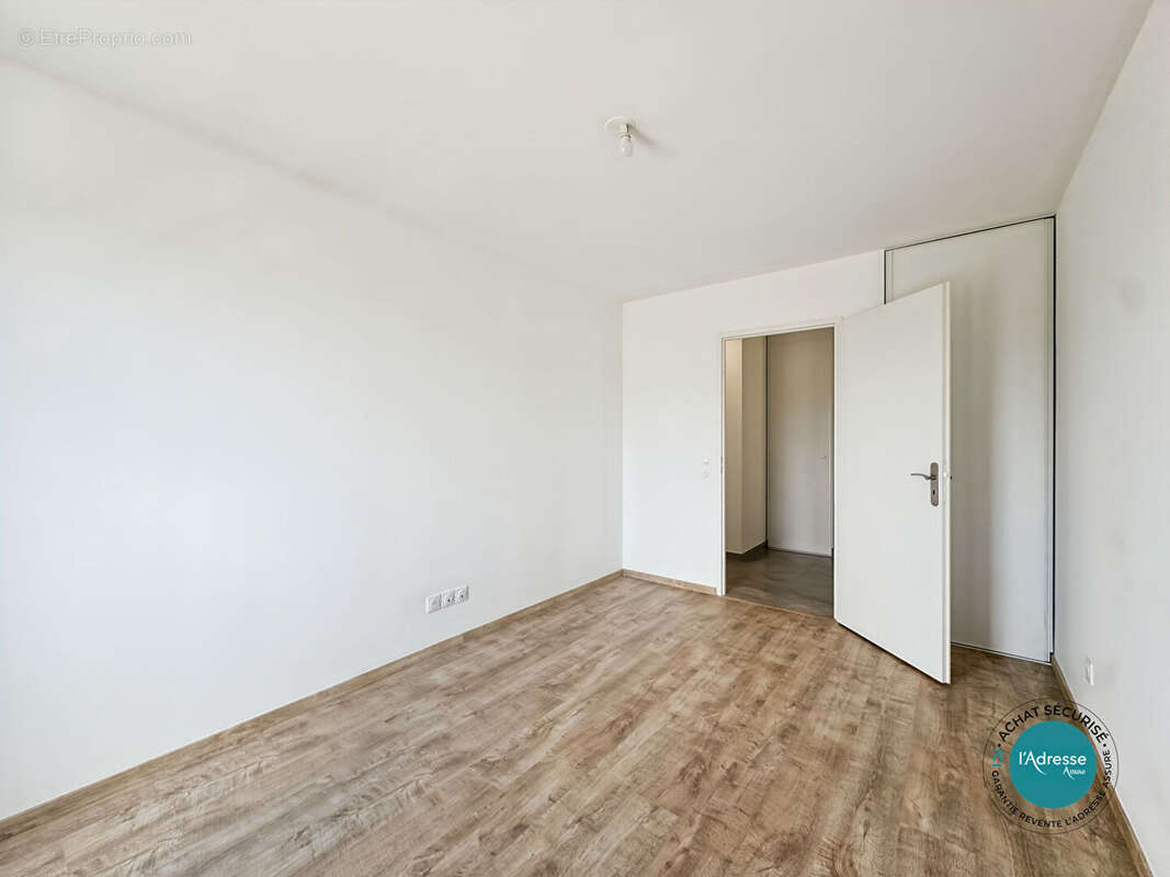 Appartement à MENNECY