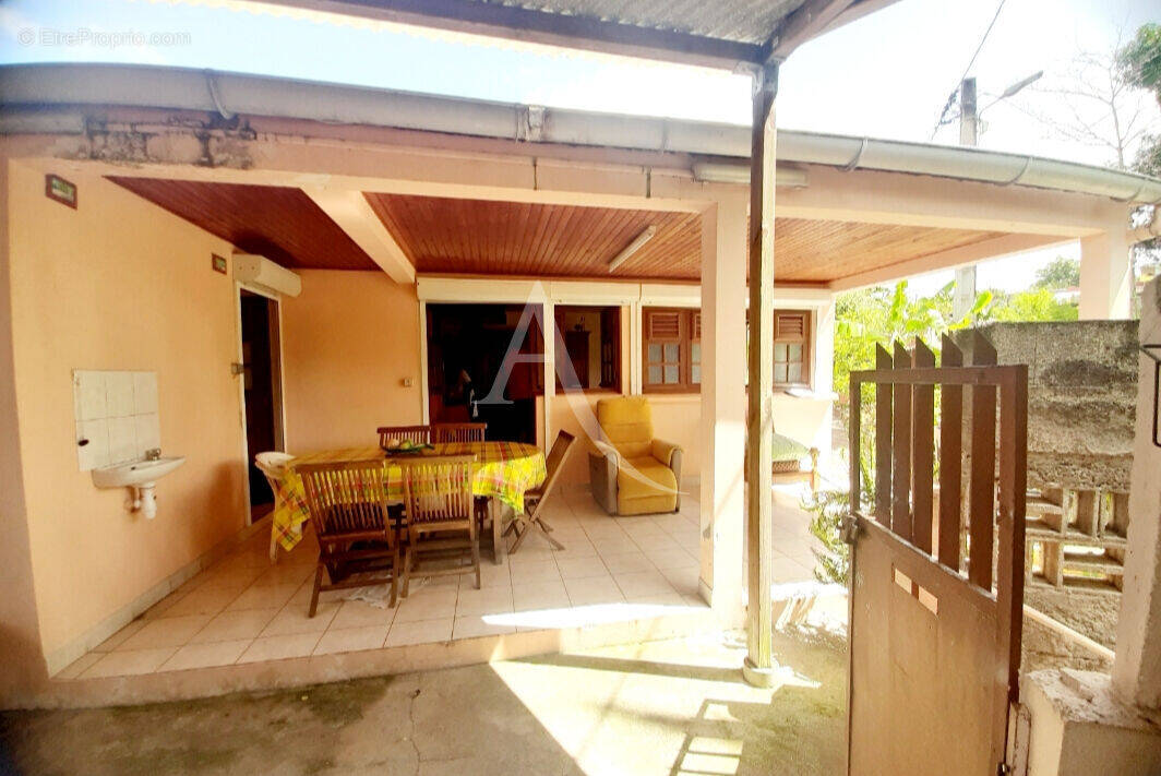 Maison à SAINT-PIERRE