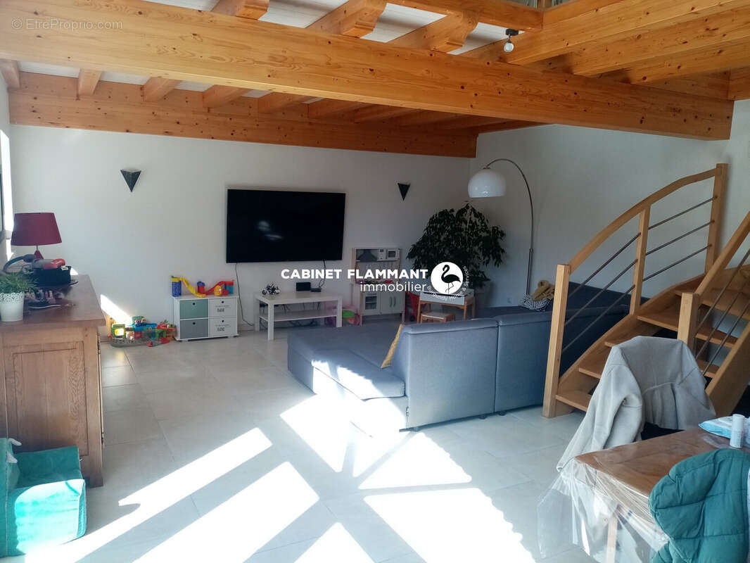 Maison à GRESIGNY-SAINTE-REINE