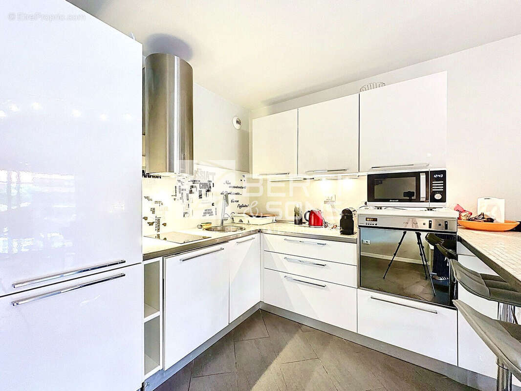 Appartement à THEOULE-SUR-MER