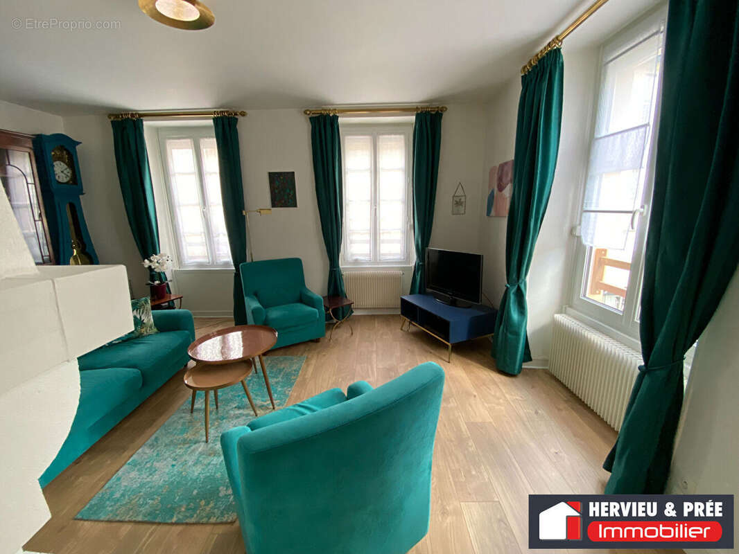 Appartement à LUC-SUR-MER