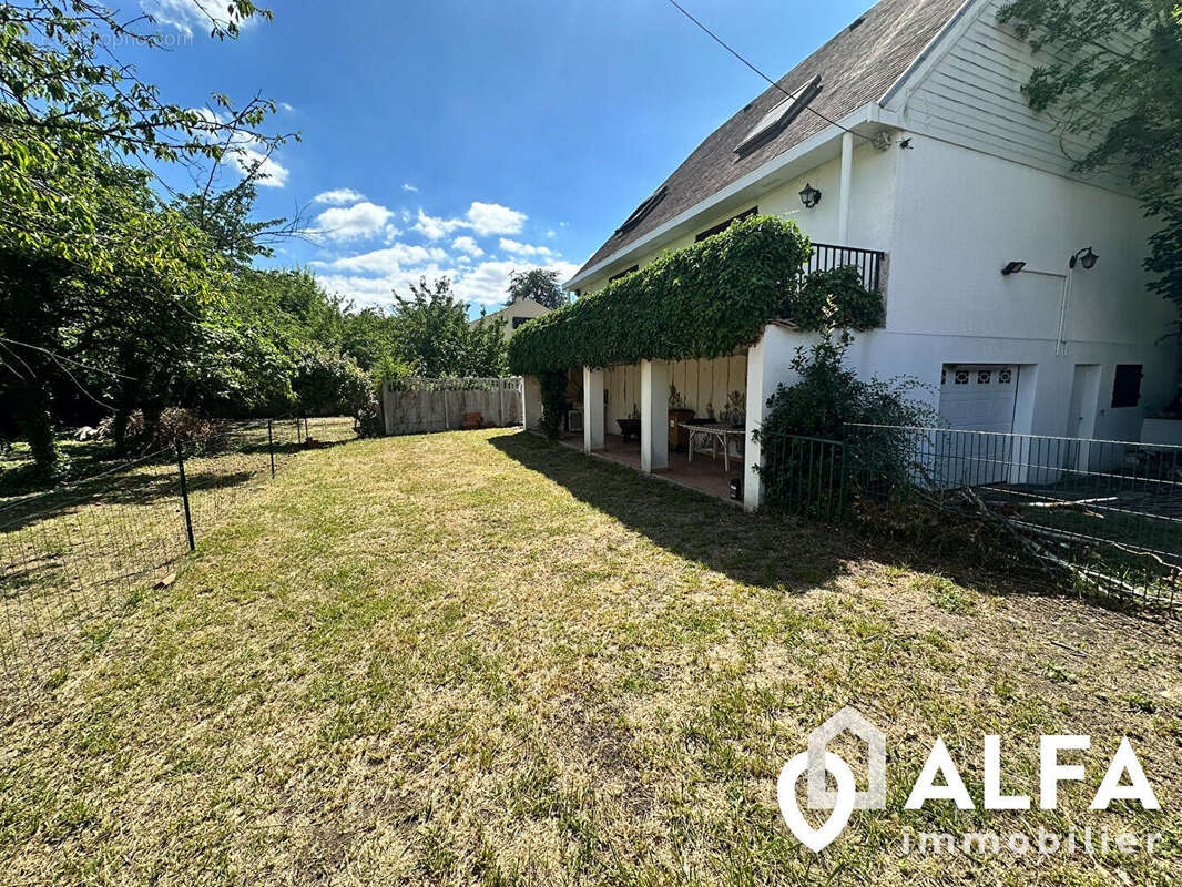 Maison à DEUIL-LA-BARRE