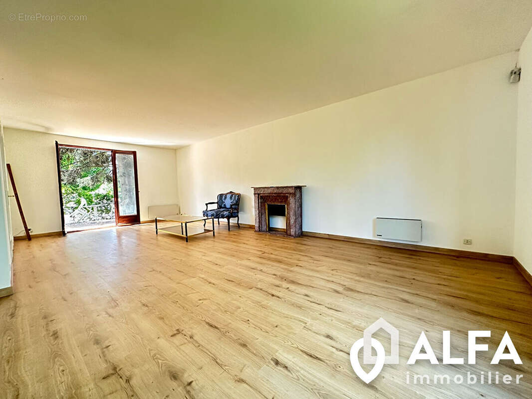 Maison à DEUIL-LA-BARRE