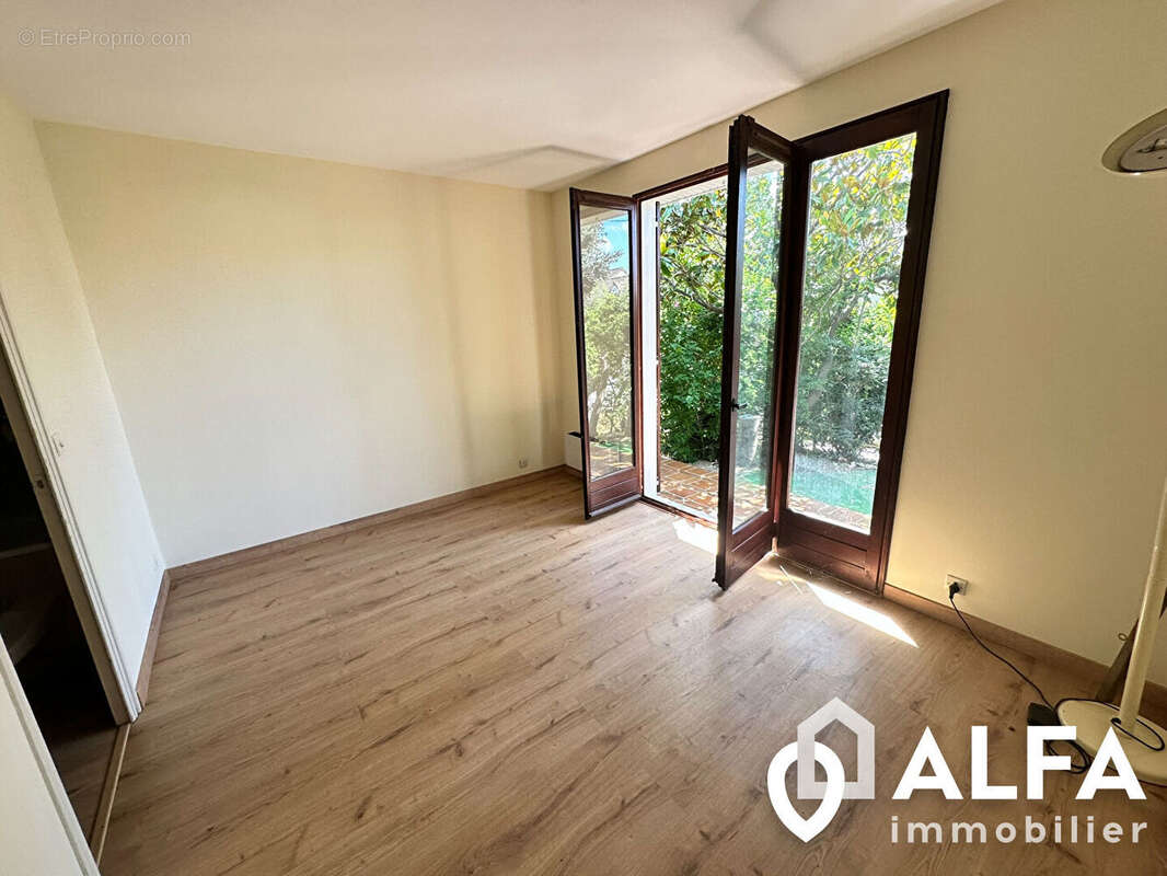 Maison à DEUIL-LA-BARRE