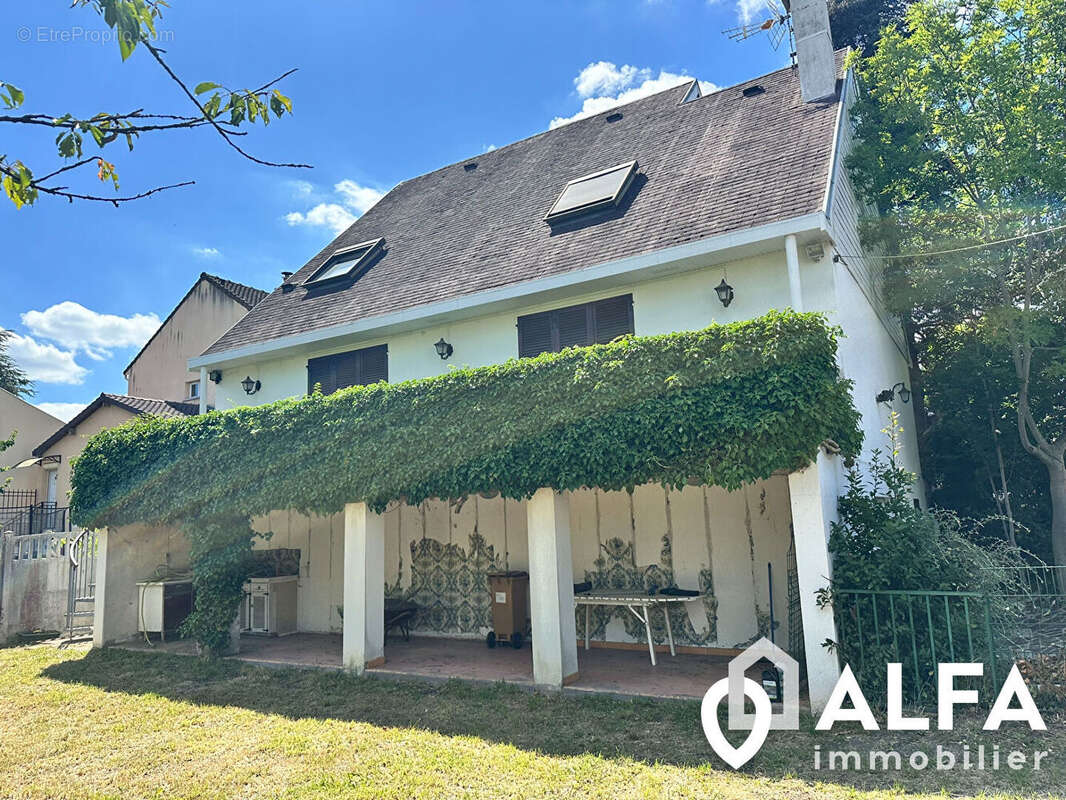 Maison à DEUIL-LA-BARRE