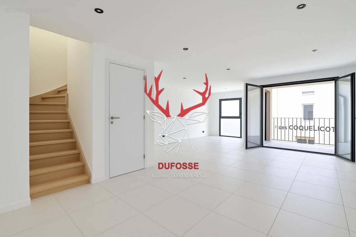 Photo 1 - Appartement à LA TOUR-DE-SALVAGNY