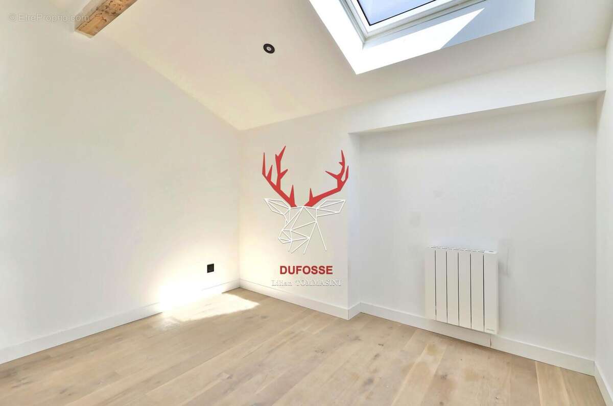 Photo 7 - Appartement à LA TOUR-DE-SALVAGNY