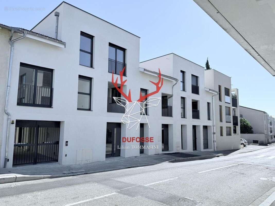 Photo 9 - Appartement à LA TOUR-DE-SALVAGNY