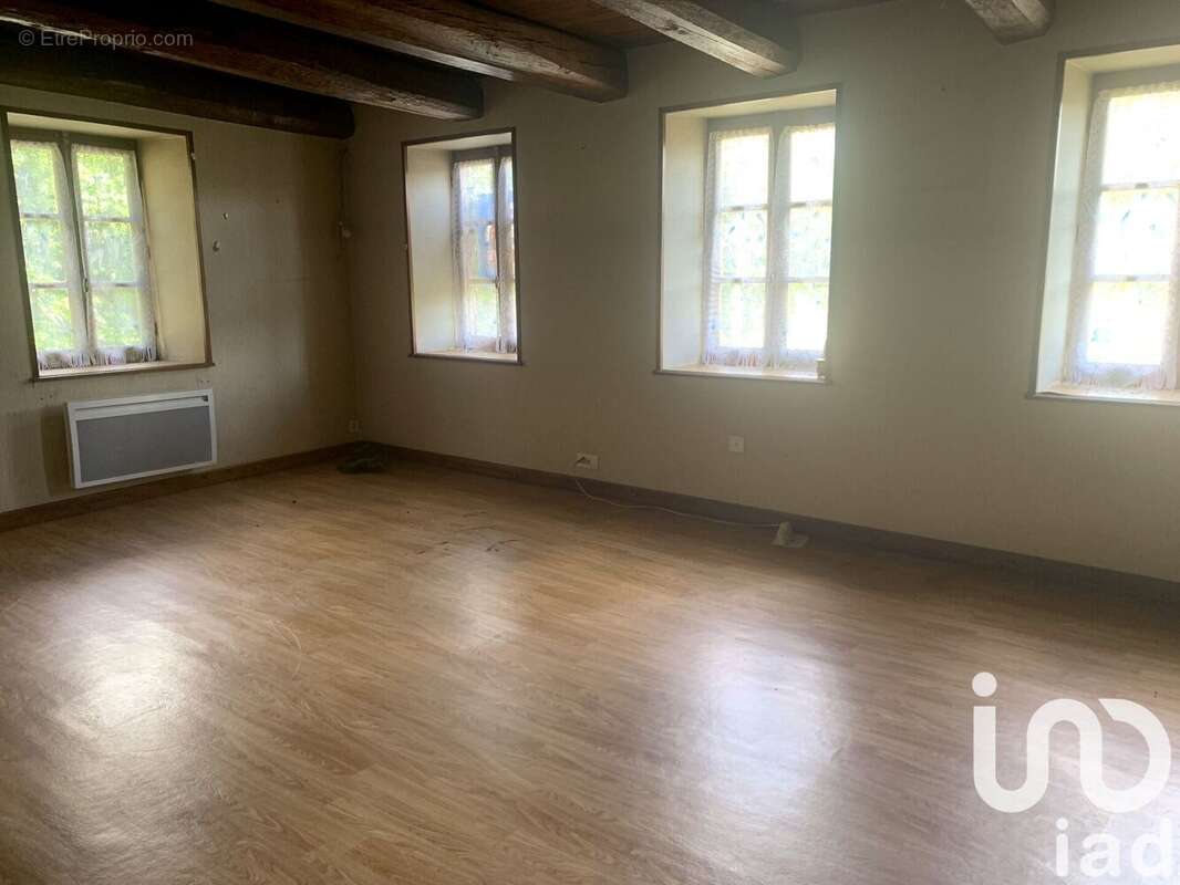 Photo 7 - Maison à MARSAC-EN-LIVRADOIS