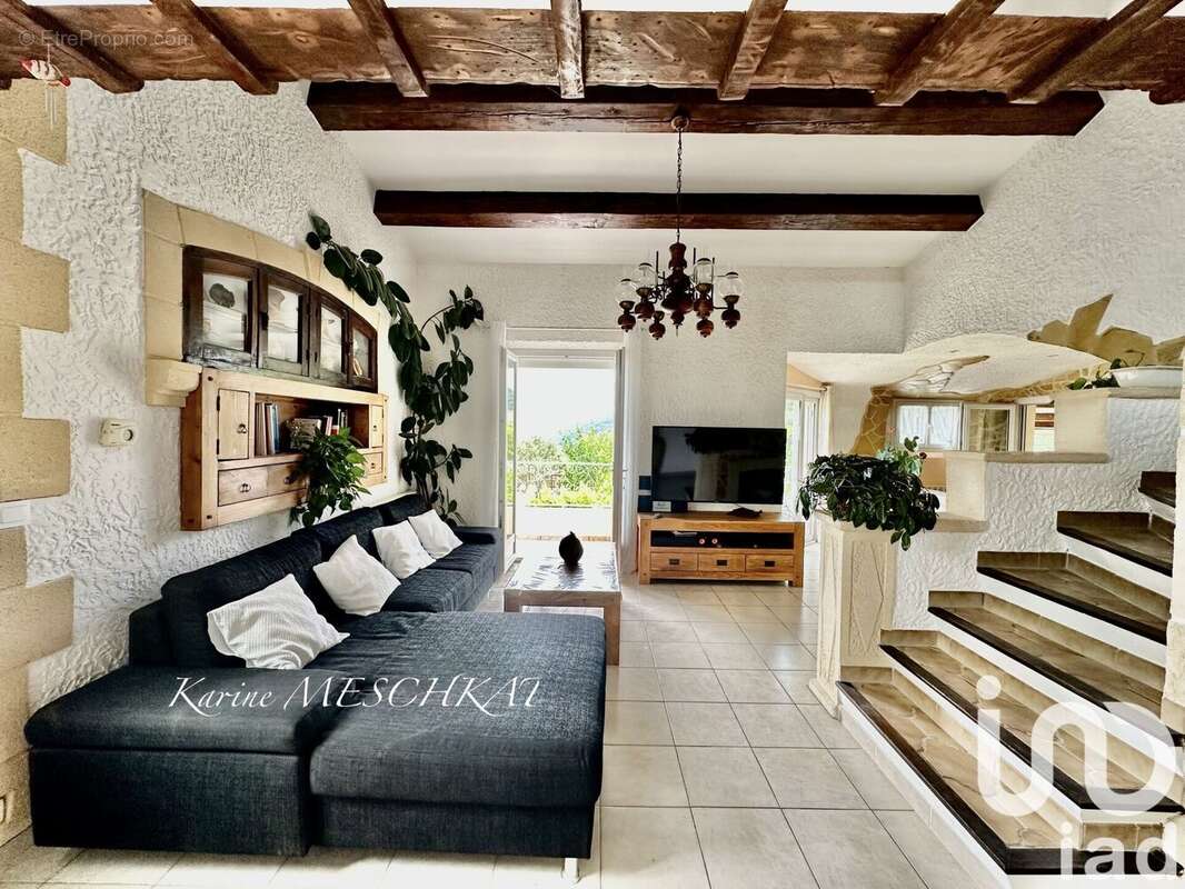 Photo 3 - Maison à PEYRUIS