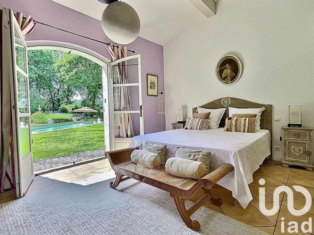 Photo 5 - Maison à CHATEAUNEUF-GRASSE