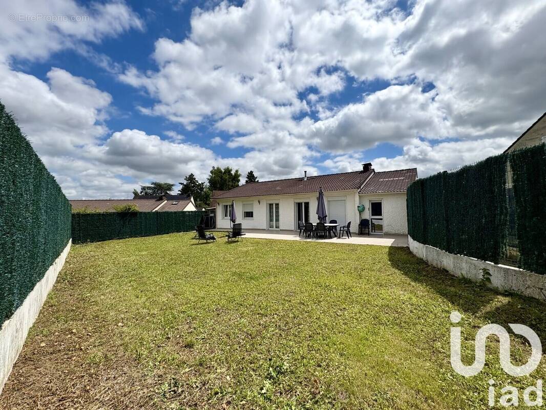 Photo 1 - Maison à MAFFLIERS