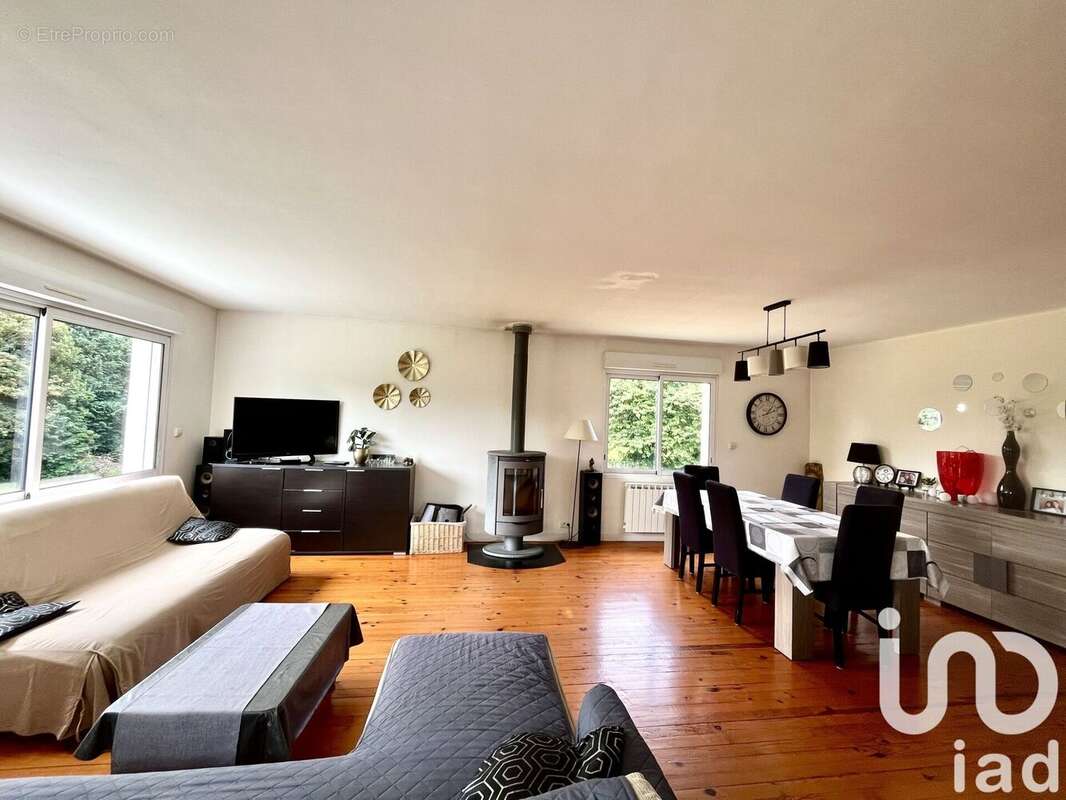 Photo 8 - Maison à PLESTIN-LES-GREVES