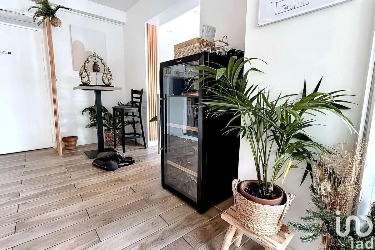 Photo 9 - Commerce à PONTAULT-COMBAULT