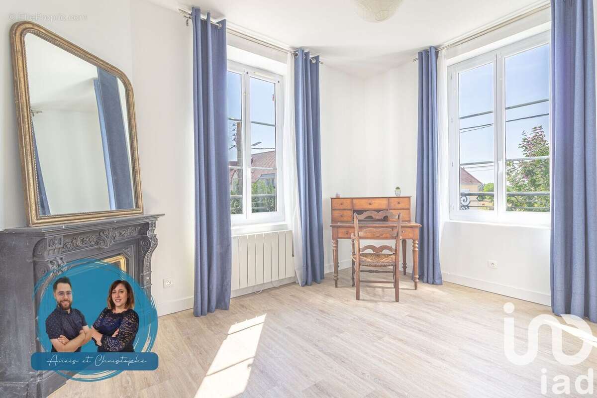 Photo 3 - Appartement à NOGENT-LE-ROI