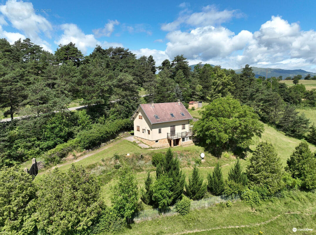 Maison à CORNILLON-EN-TRIEVES