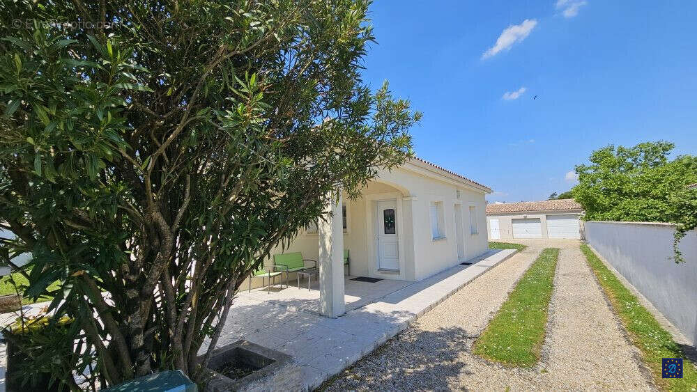 Maison à SAINT-SULPICE-DE-ROYAN