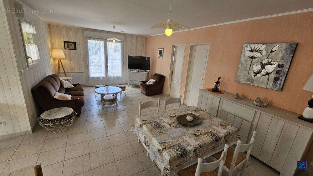 Maison à SAINT-SULPICE-DE-ROYAN