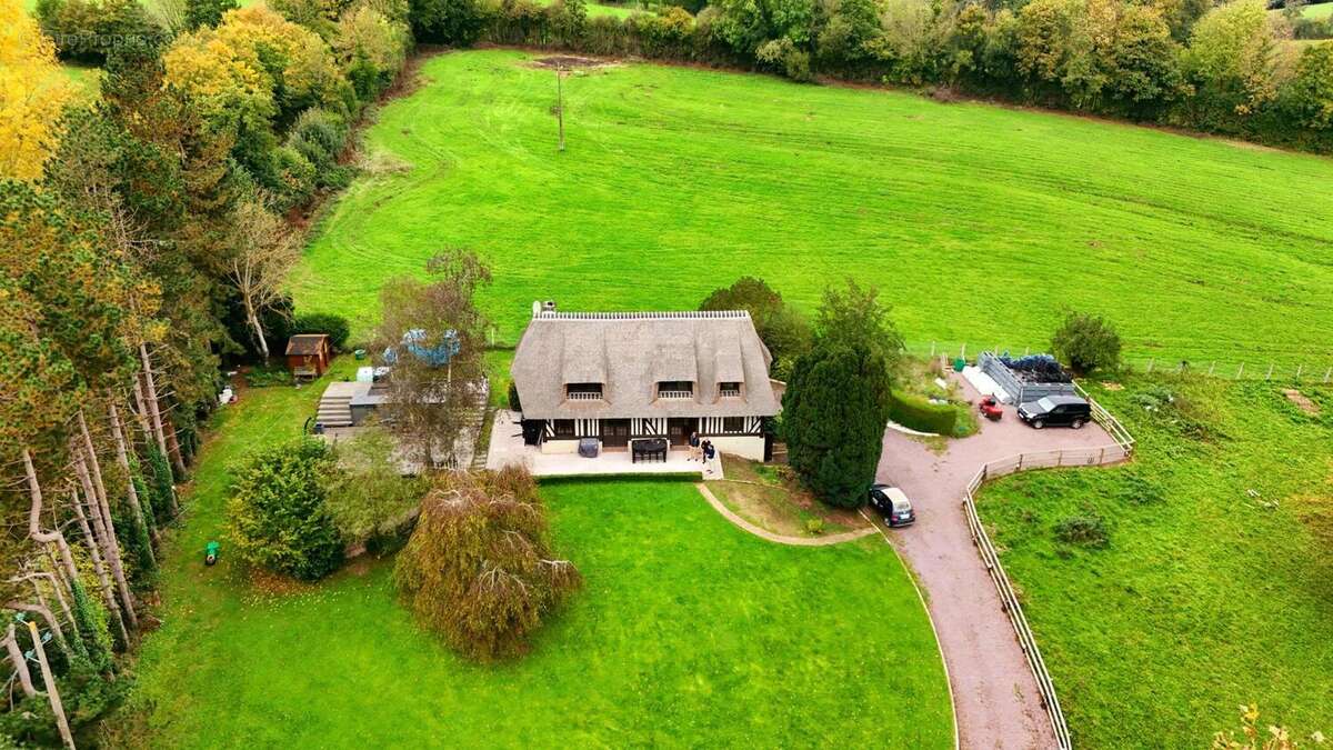 Photo 2 - Maison à ANGERVILLE