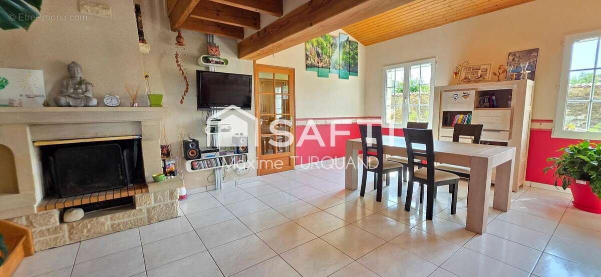 Photo 3 - Maison à BOURNEAU