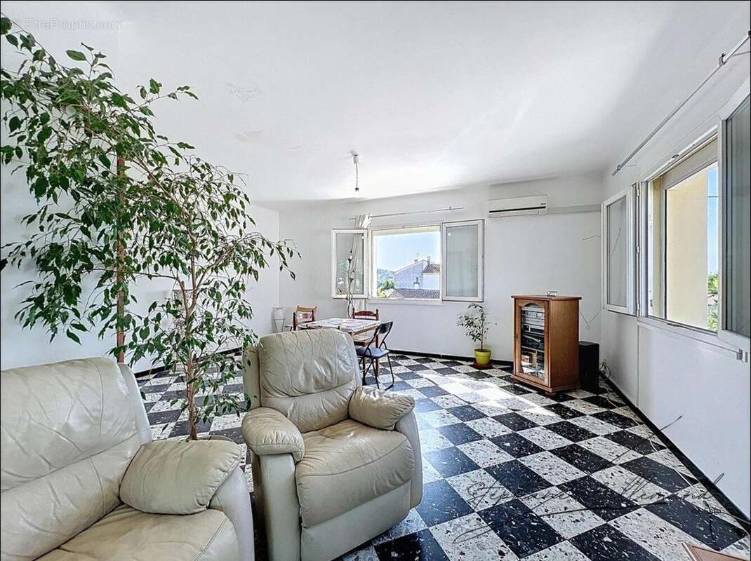 Photo 4 - Maison à SAINT-PRIVAT-DES-VIEUX