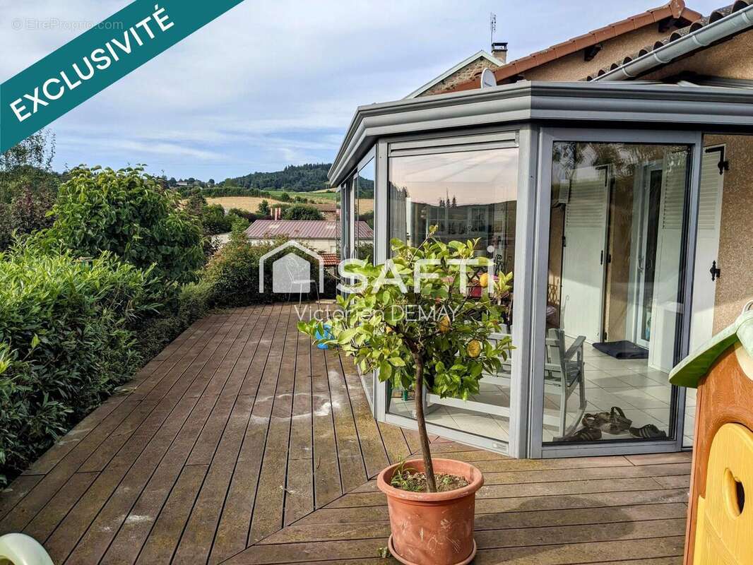 Photo 3 - Maison à SAINT-JEAN-LA-BUSSIERE