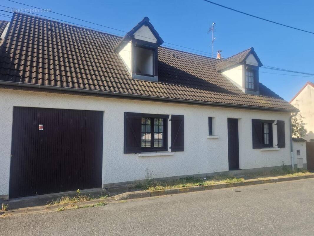 Photo 1 - Maison à MOULINS