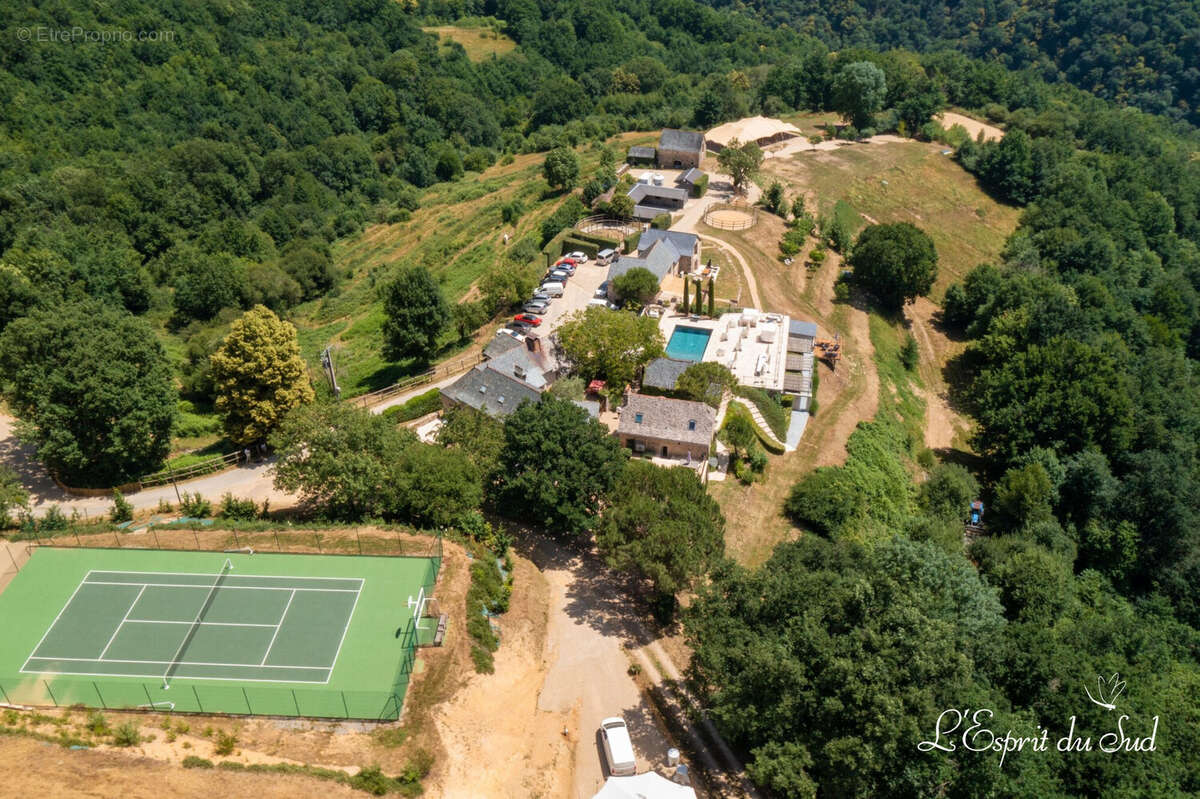Maison à VILLEFRANCHE-DE-ROUERGUE