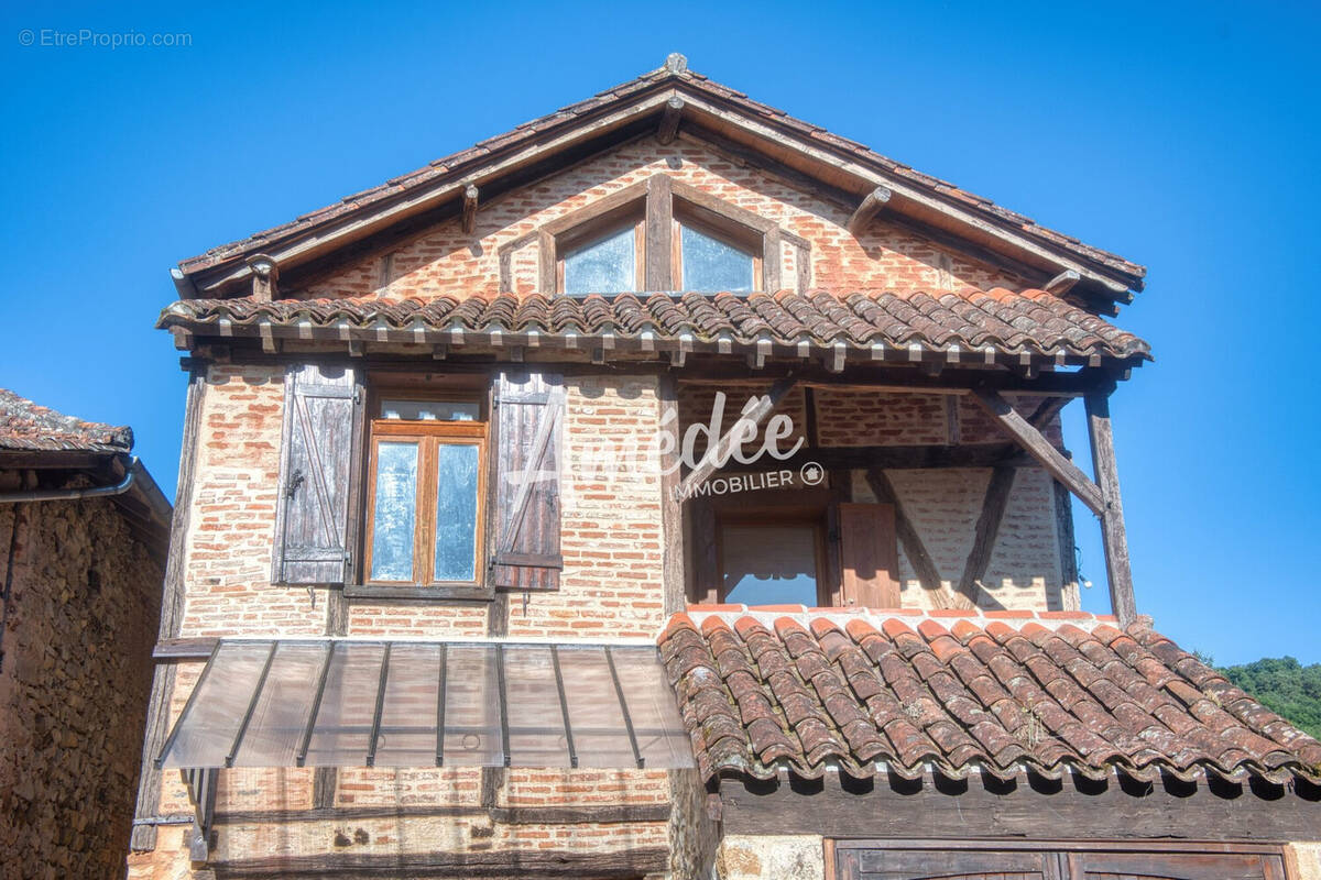 Maison à SAINT-CERE