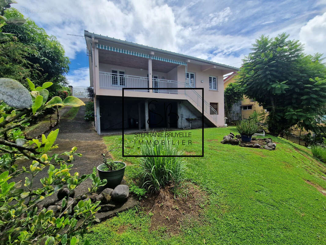 Maison à SAINT-PIERRE