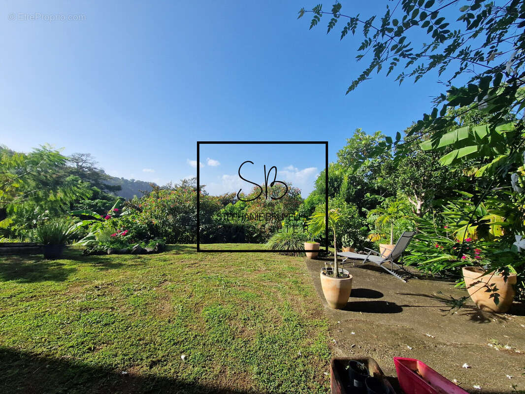 Maison à SAINT-PIERRE