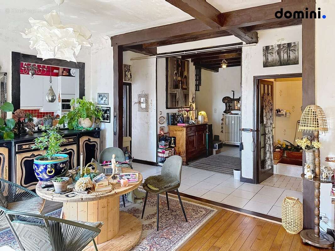 Appartement à MONTCEAU-LES-MINES