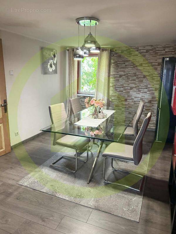 Appartement à AUDUN-LE-TICHE