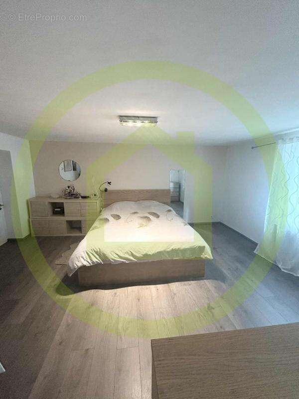 Appartement à AUDUN-LE-TICHE