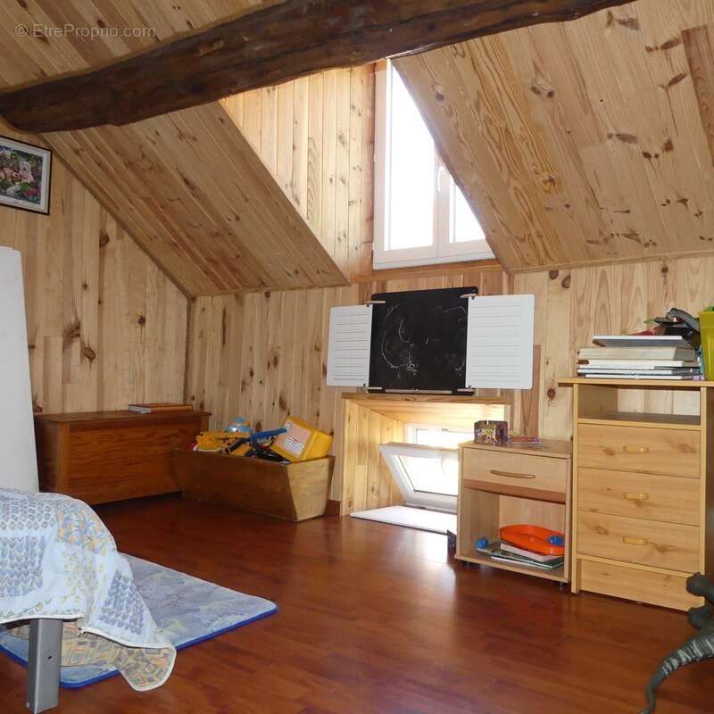 Maison à PRECY-SOUS-THIL